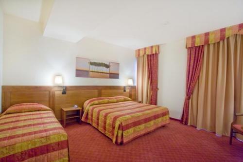 Master Hotel